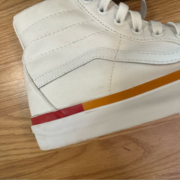 Vans Sk8-Hi Tapered Rainbow Foxing White Rainbow Pride VN0A4U16MWF Sneaker Shoe - Picture 6 of 12